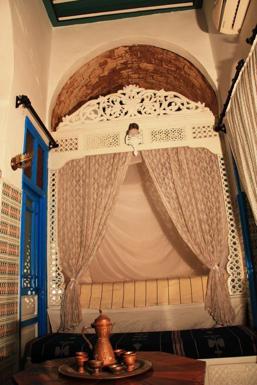 Dar Hassine Allani Kairouan Kamer foto