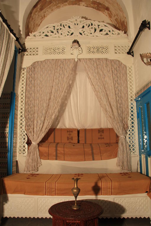 Dar Hassine Allani Kairouan Kamer foto